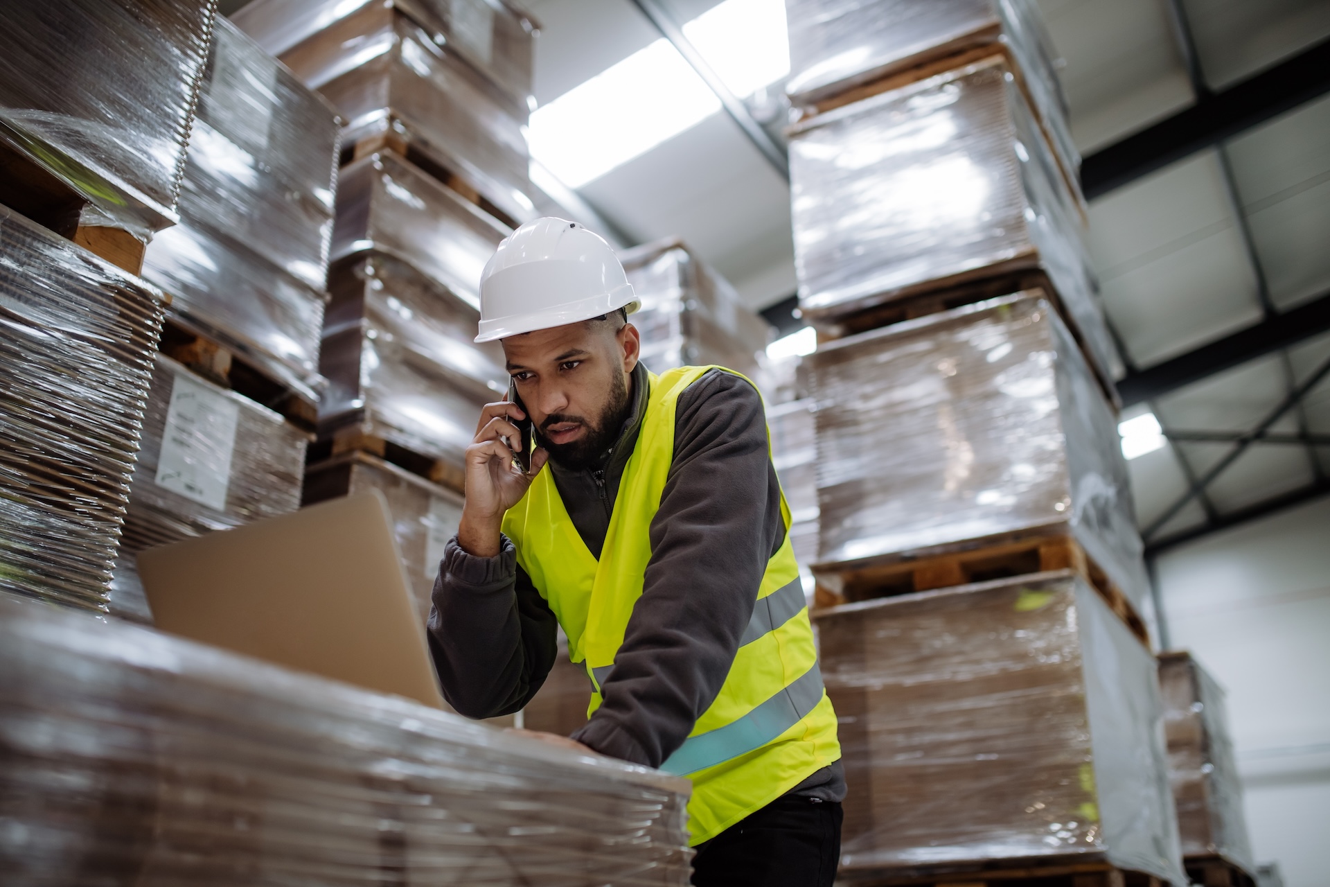 Warehouseman,Checking,Delivery,,Stock,In,Warehouse,On,Computer,,Pc.,Warehouse